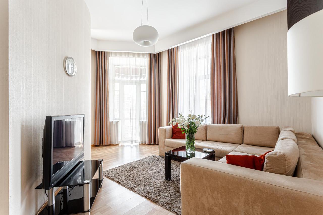 Aparthotel Senator Victory Square 4*